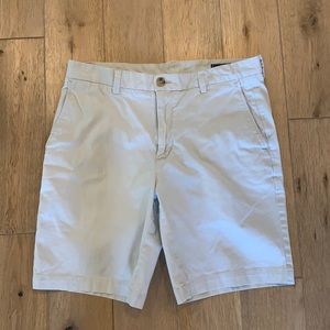 Vineyard Vines Men’s Shorts 32